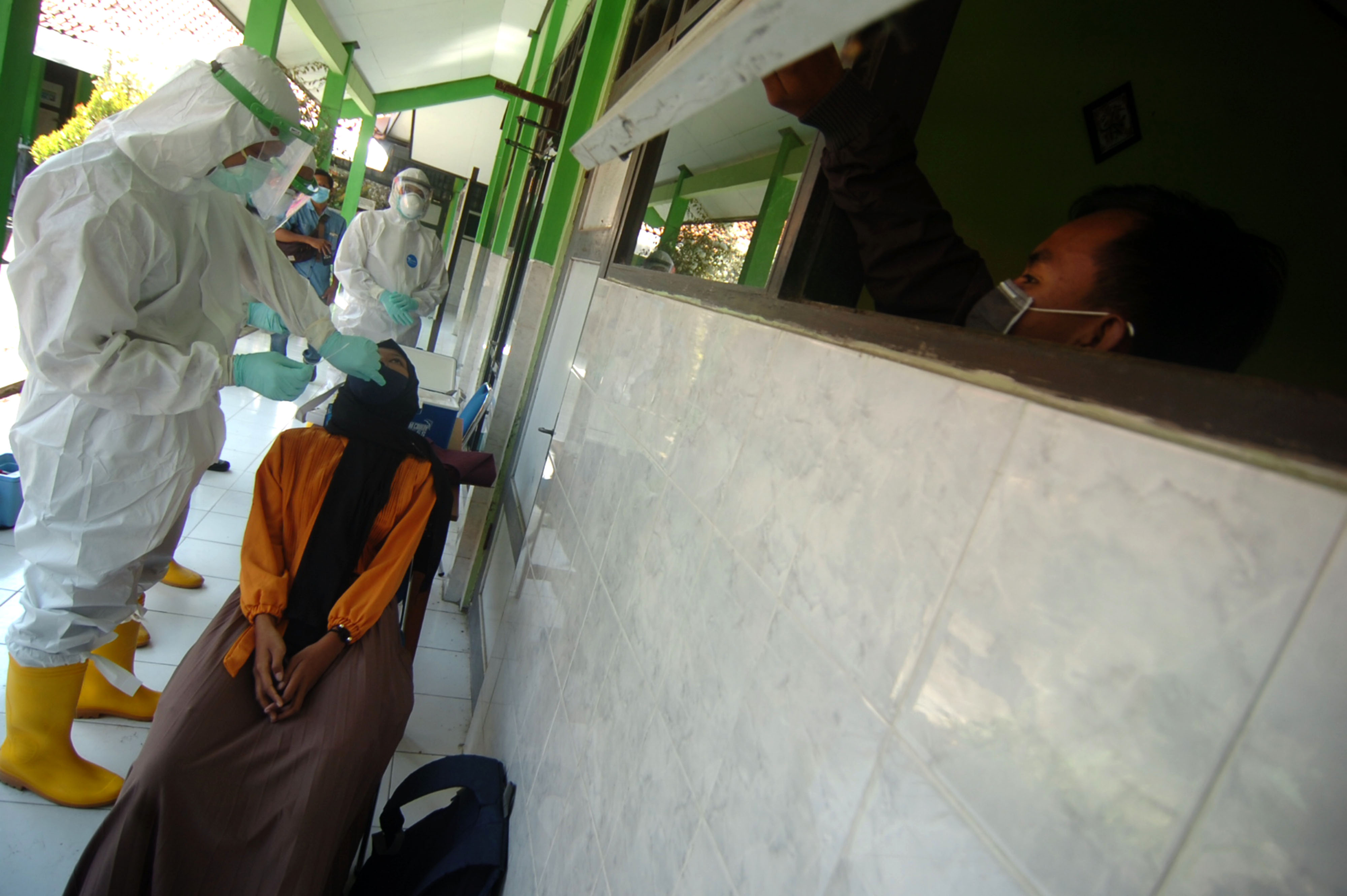 Tes Usap Siswa dan Guru di Tegal