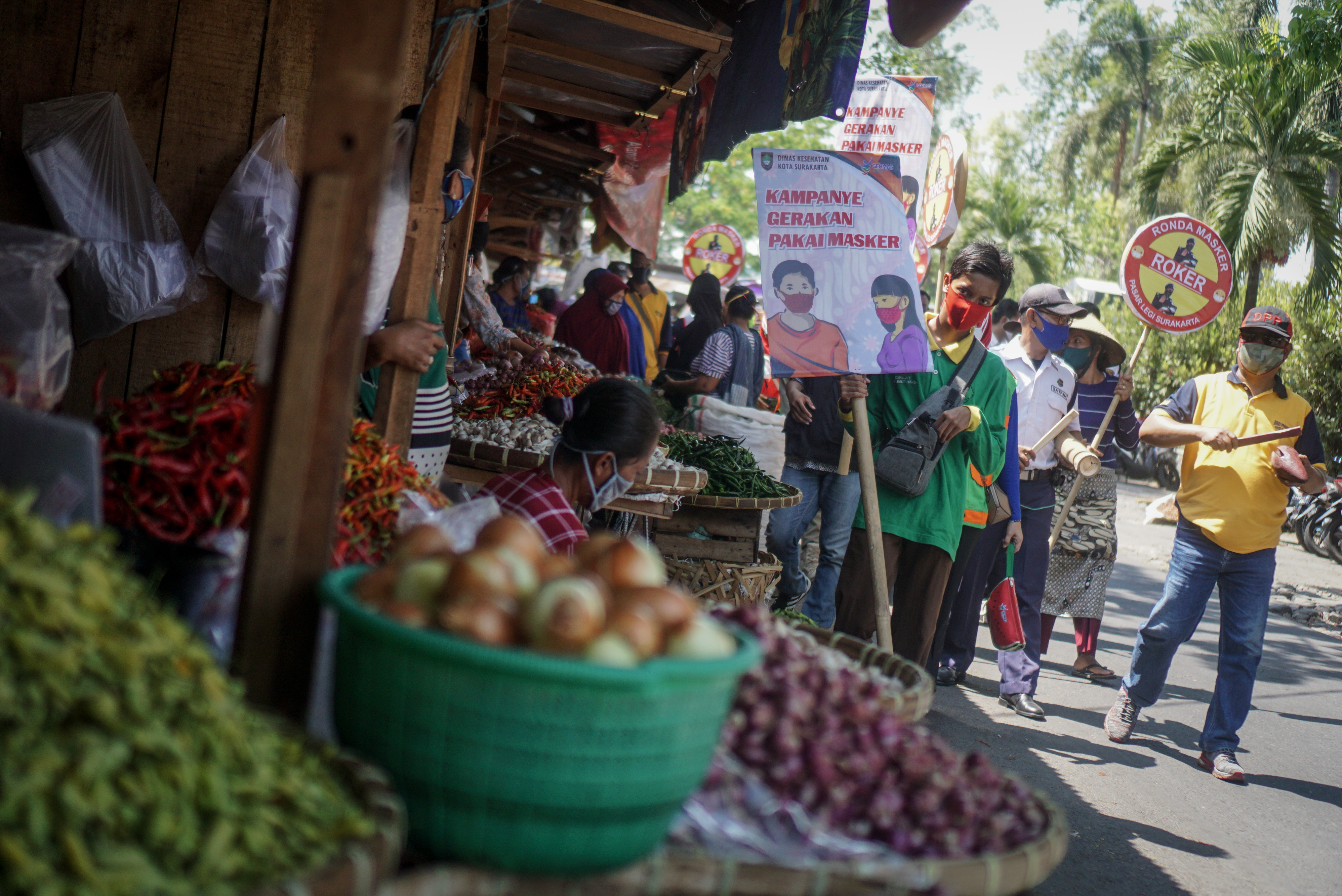 Ronda Masker di Pasar Legi Solo