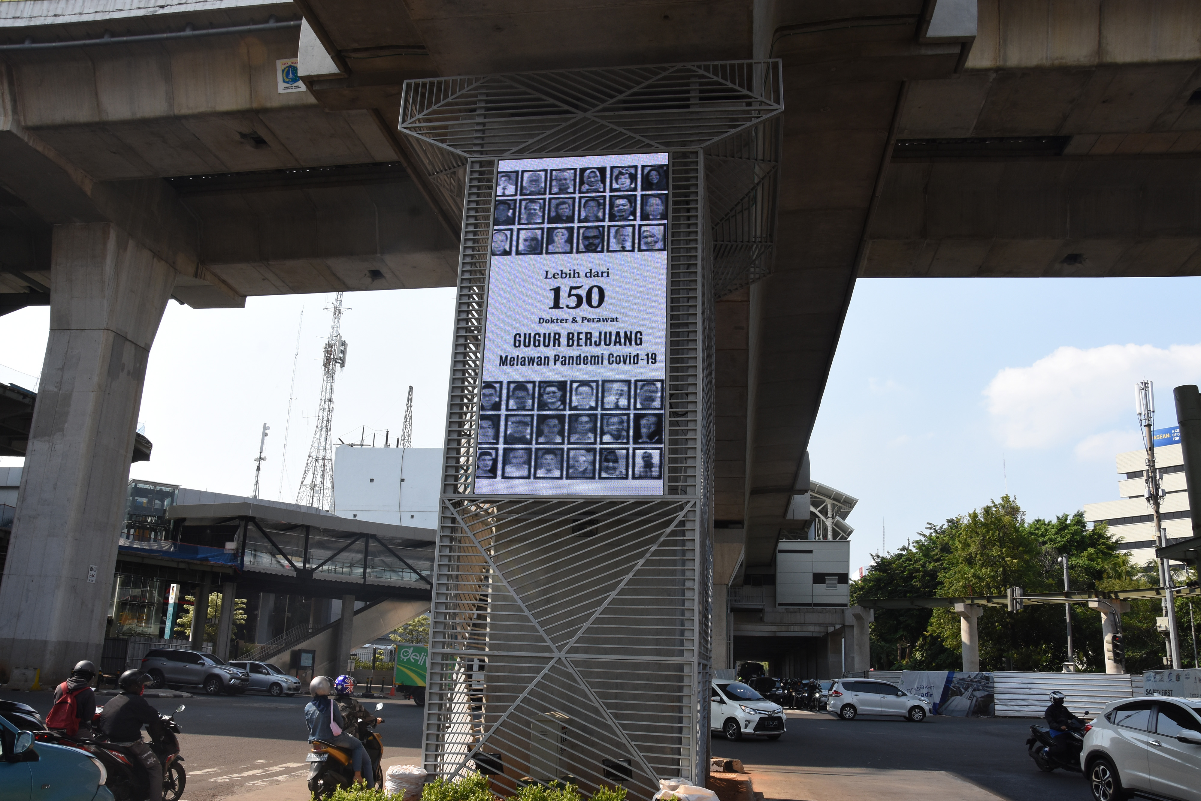 Perjuangan Tenaga Kesehatan Melawan Covid-19