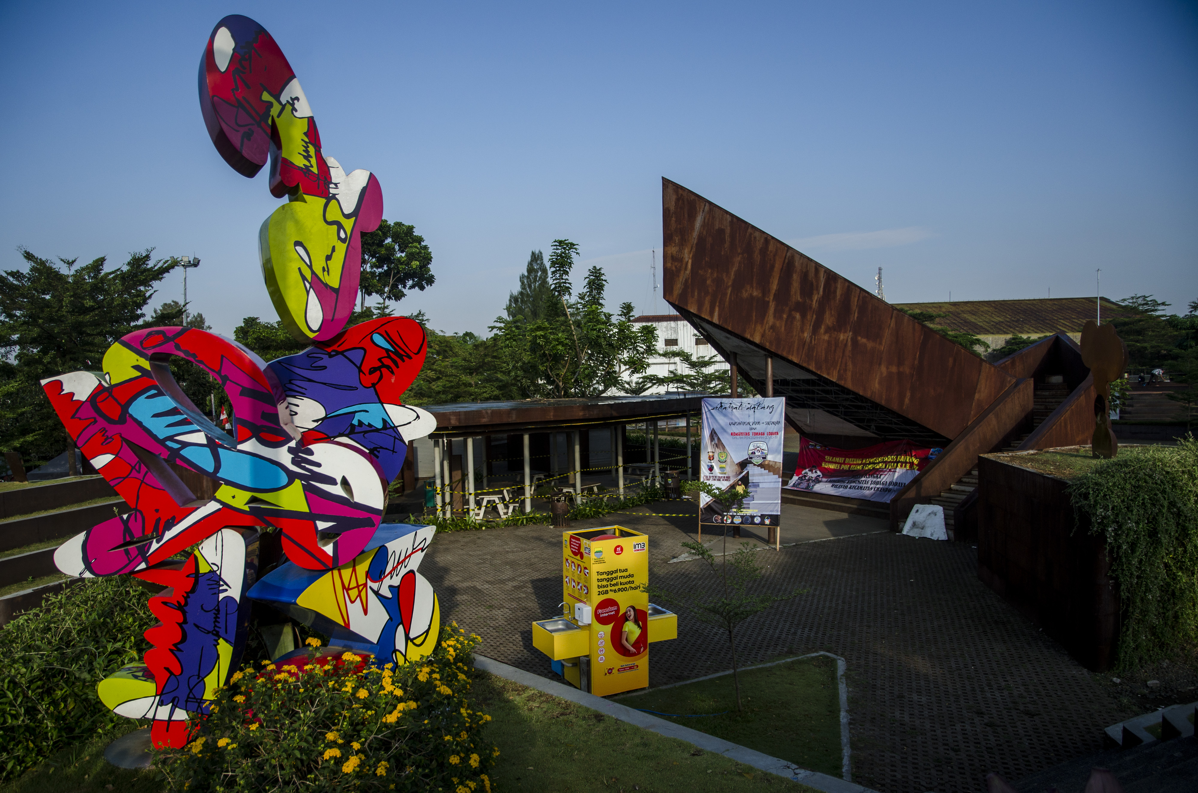 Penutupan Taman Kota Bandung