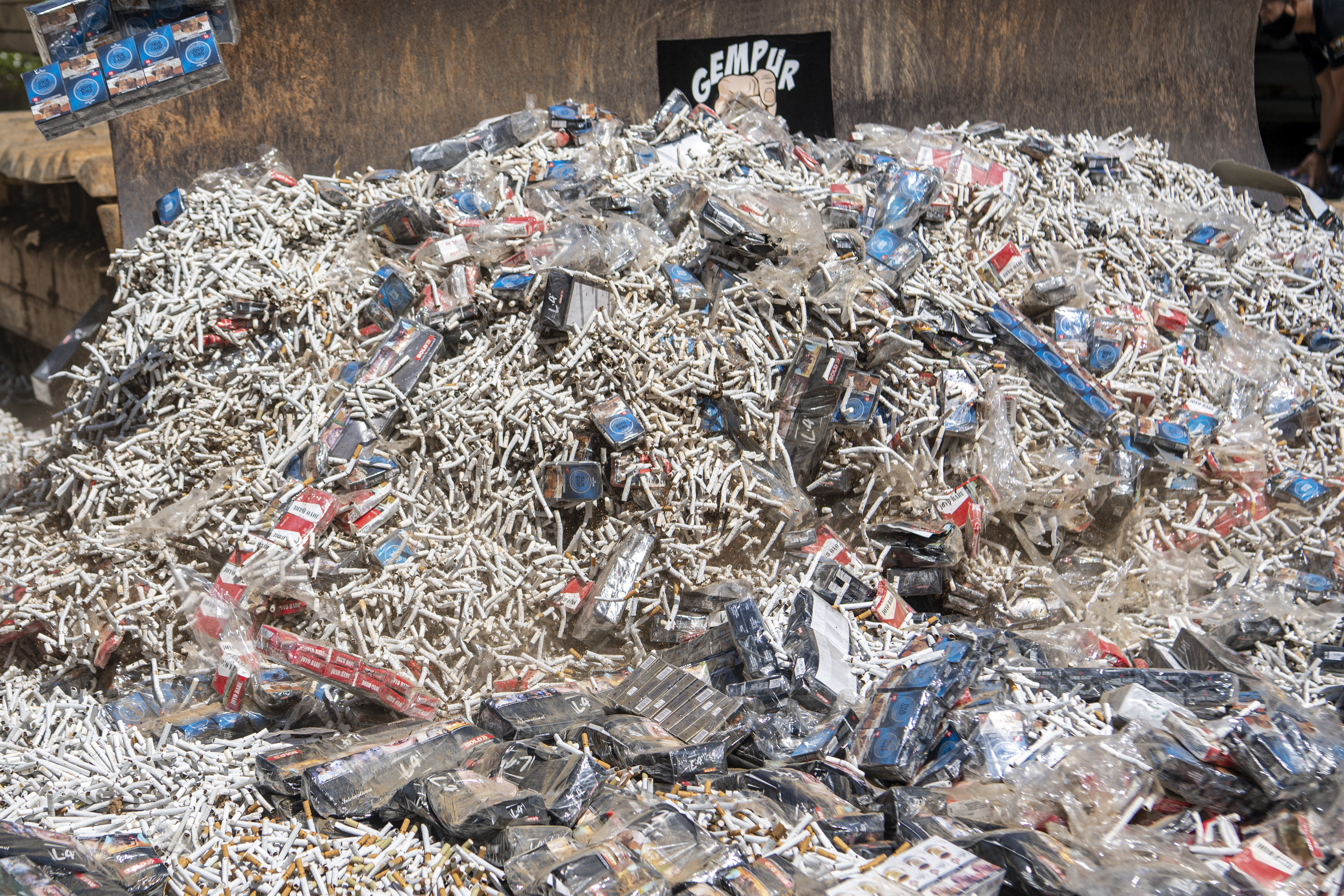 Musnahkan Barang Hasil Penindakan