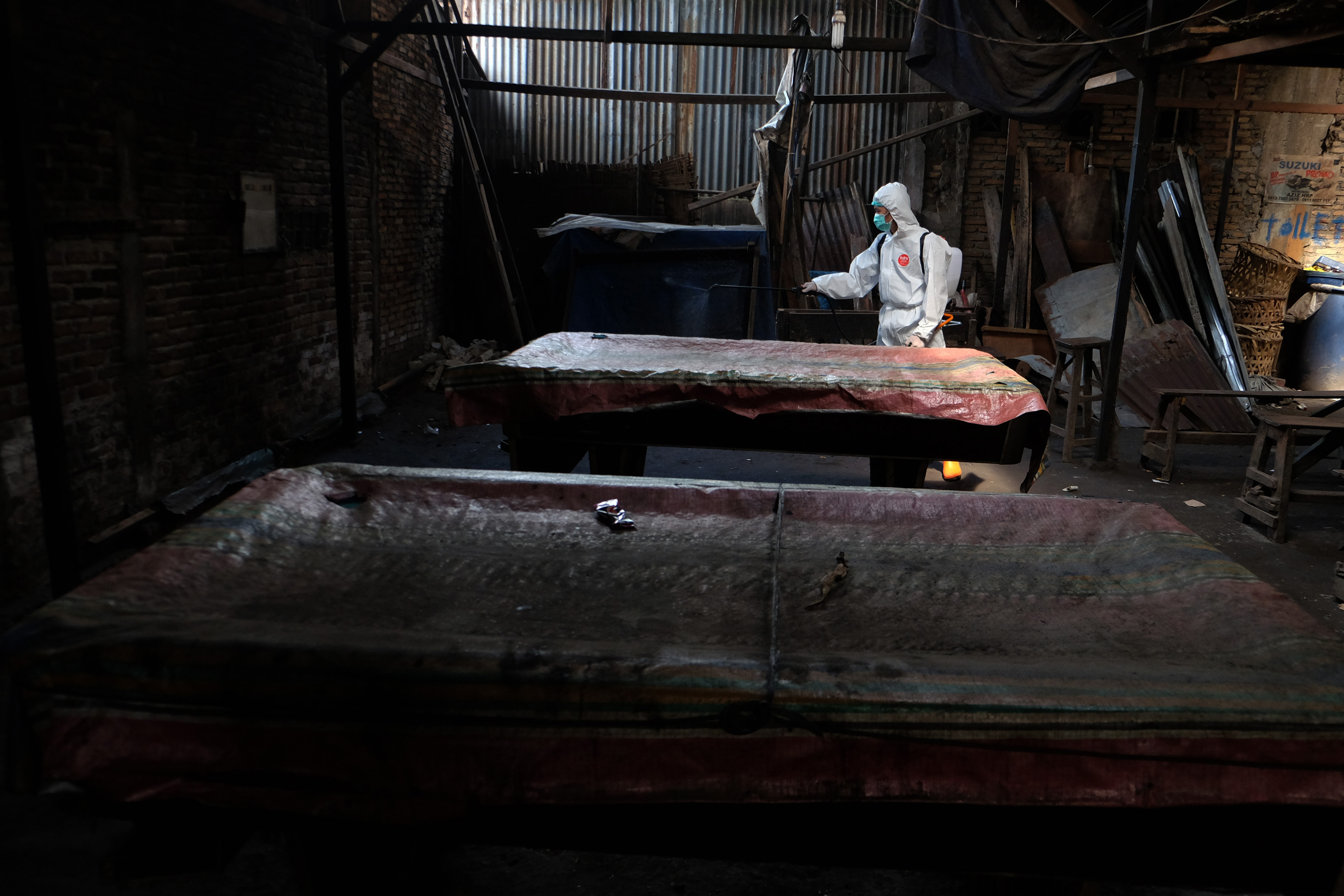 Penyemprotan Disinfektan Pasar Melati Medan