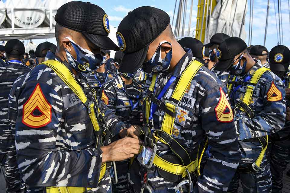 Pelayaran Latihan Praktek AAL