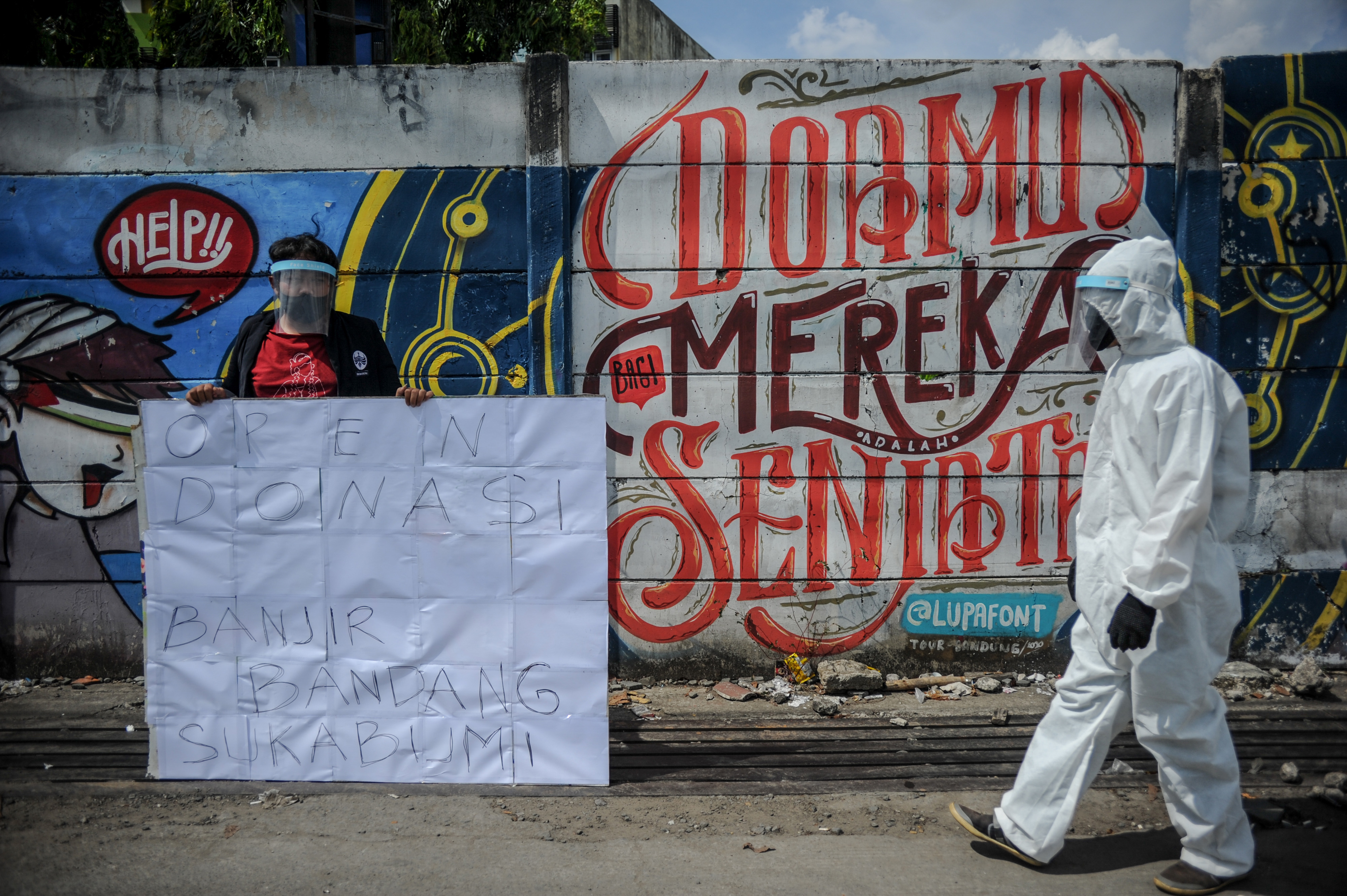 Galang Bantuan untuk Korban Bencana Banjir Bandang