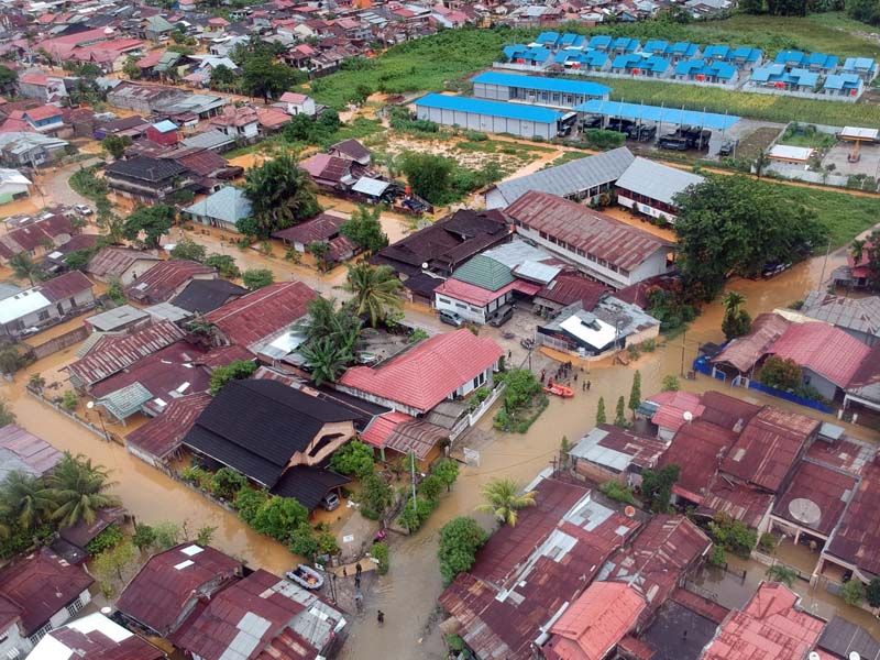 Banjir Meredam Rumah Di Jondul Rawang
