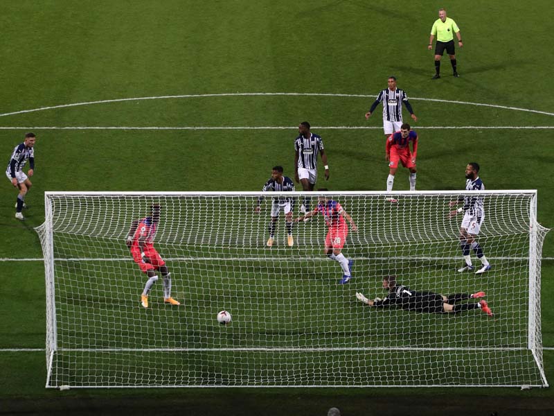 The Blues Bantai Barnsley 6-0 