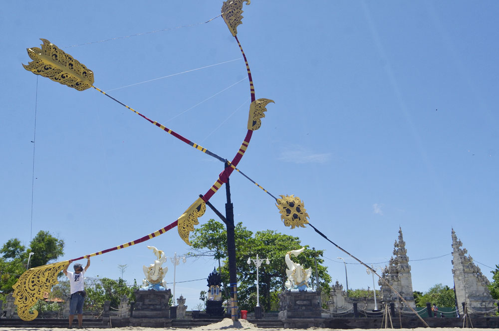 Karya Instalasi Melawan Covid-19