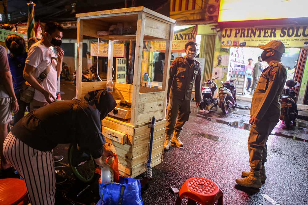 Penerapan Jam Malam di Pasar