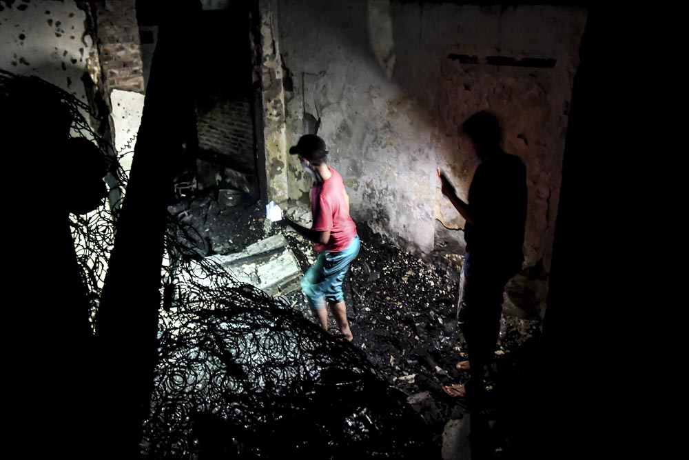 Kebakaran di Kawasan Padat Penduduk Jatinegara