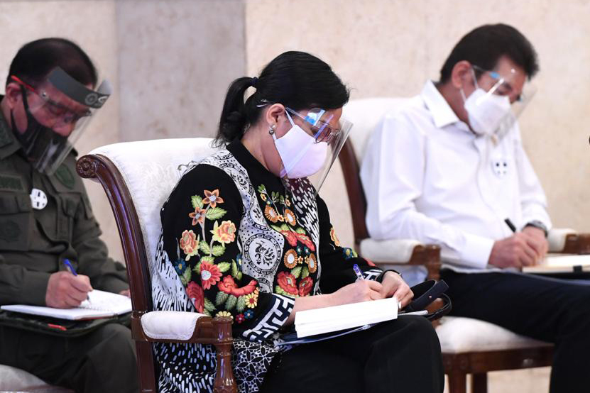 Rapat Kabinet Paripurna Penanganan Covid-19