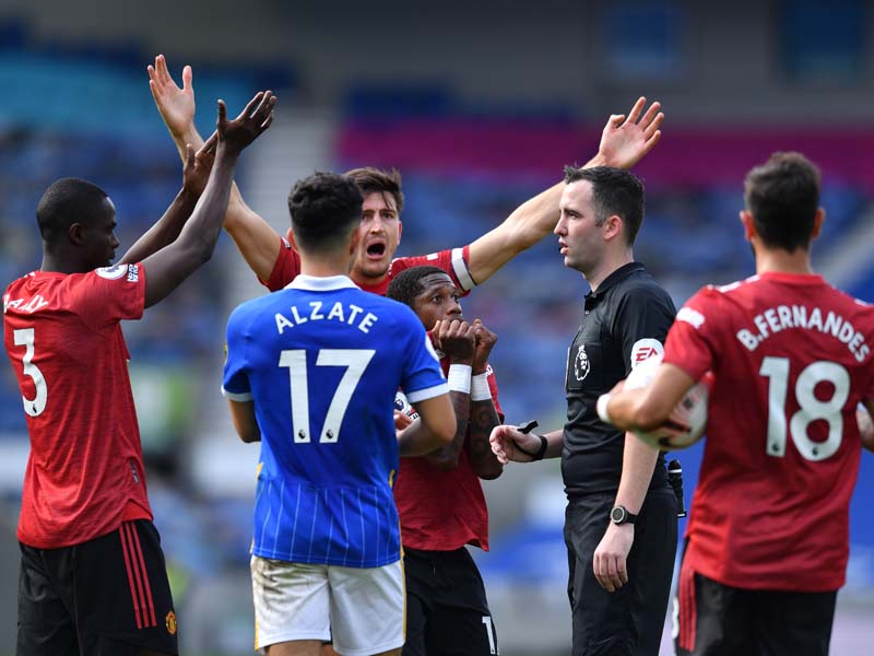 Drama VAR di Menit Akhir Menangkan Setan Merah 3-2