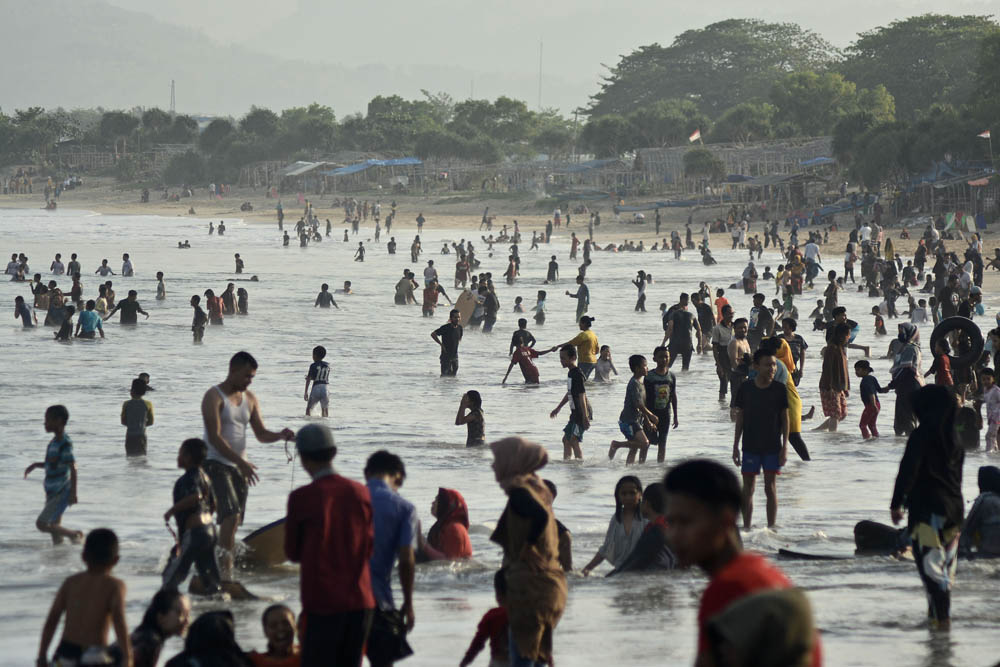 Wisata Pantai Santolo Garut