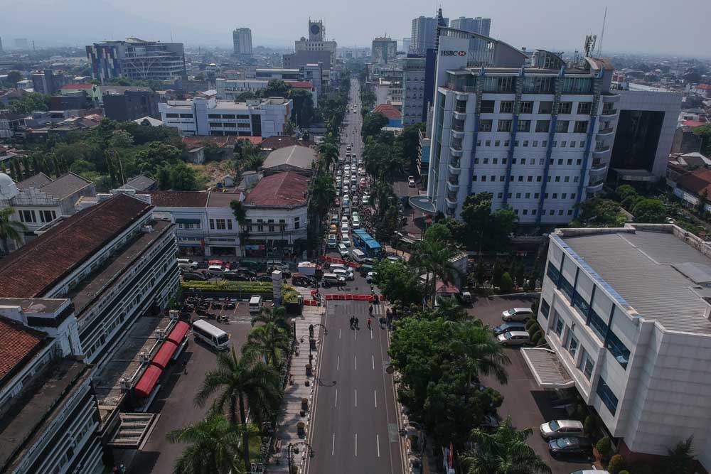 Penutupan Jalan Protokol di Bandung