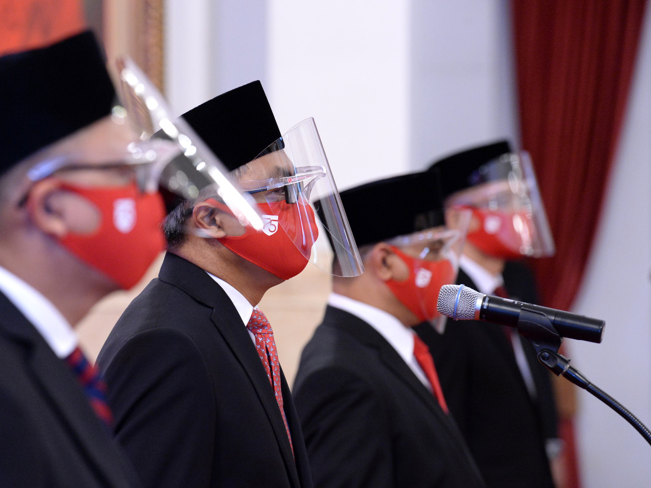 Presiden Jokowi Melantik 20 Duta Besar RI