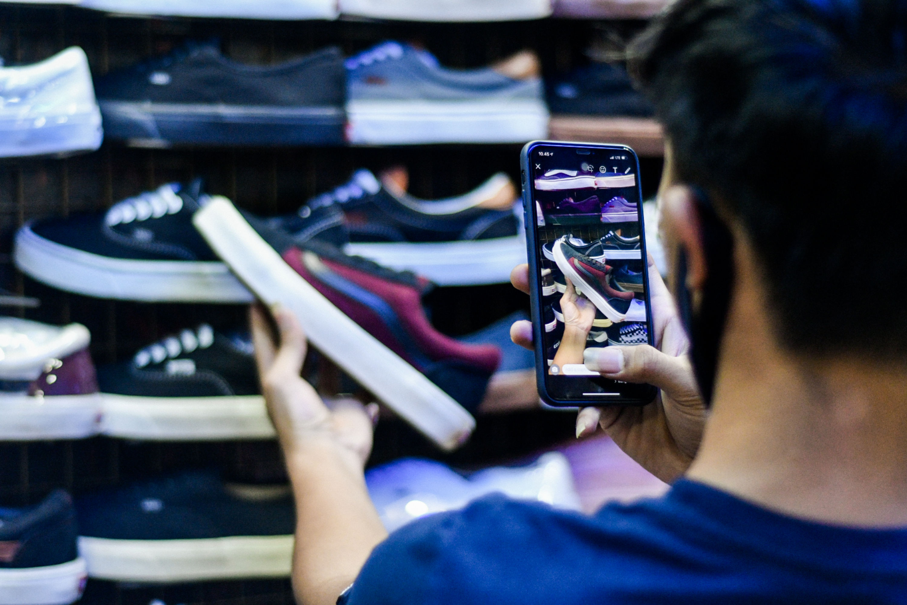 Pemerintah Menekan Impor Alas Kaki