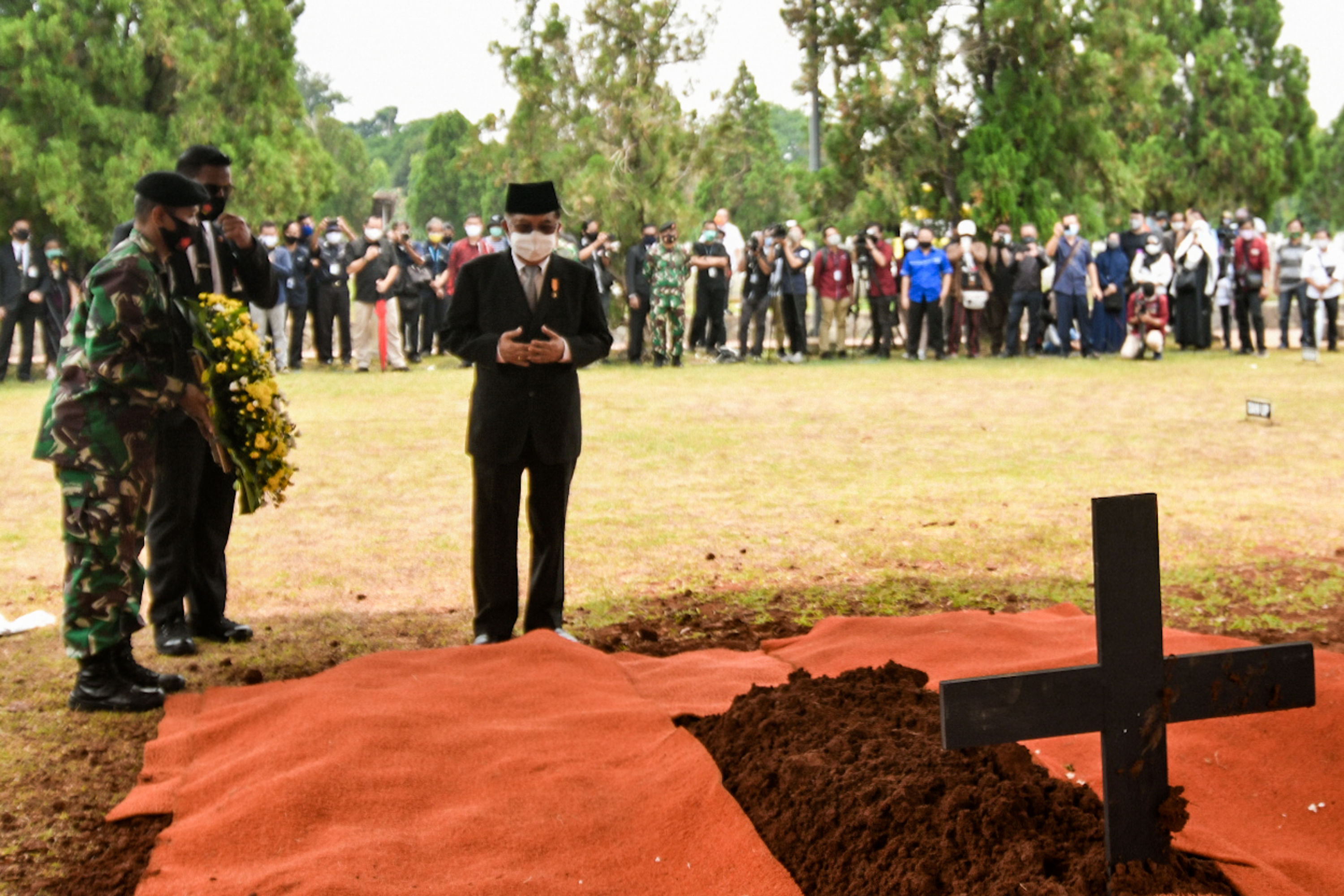 Pemakaman Jakob Oetama