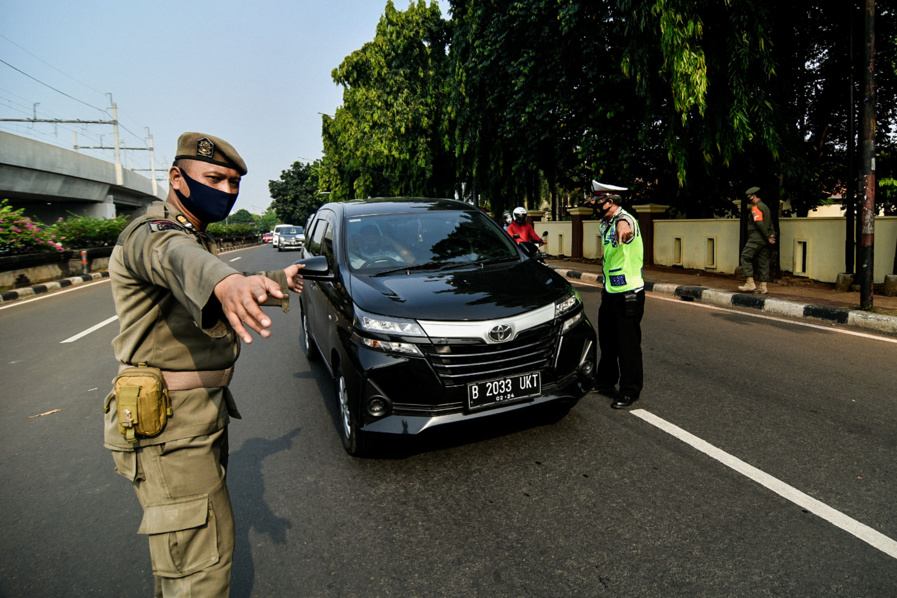 Operasi Yustisi PSBB