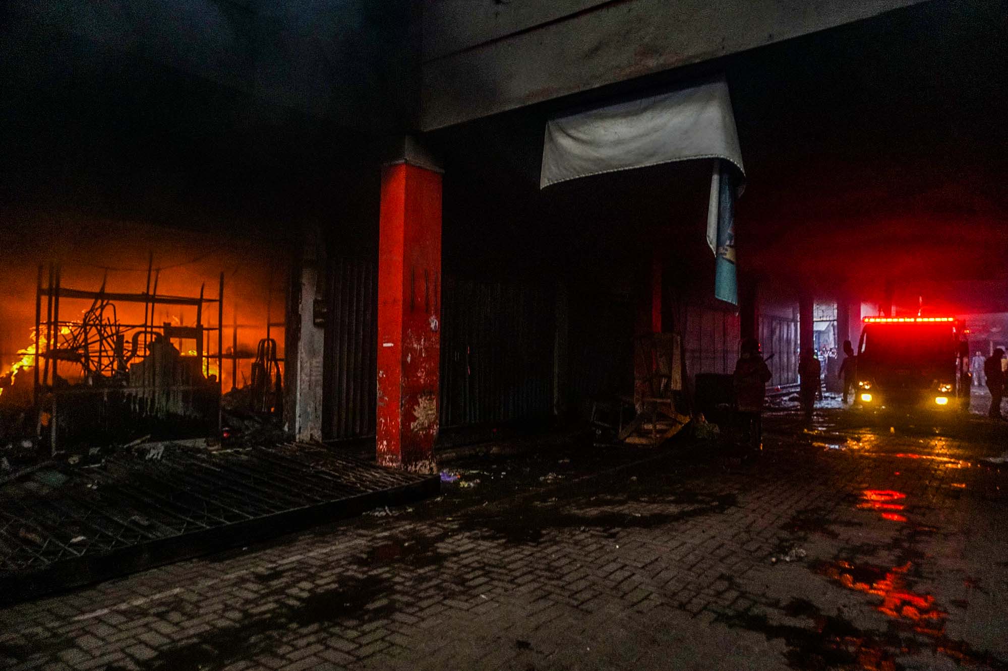 Pasar Terbesar di Purwokerto Terbakar