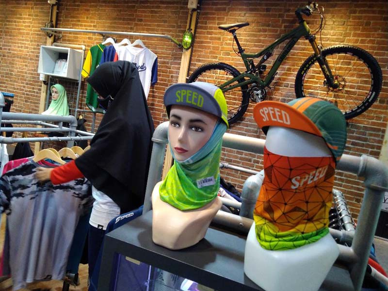 Produk Dalam Negeri Dengan Kualitas Ekspor Speed Movement Store