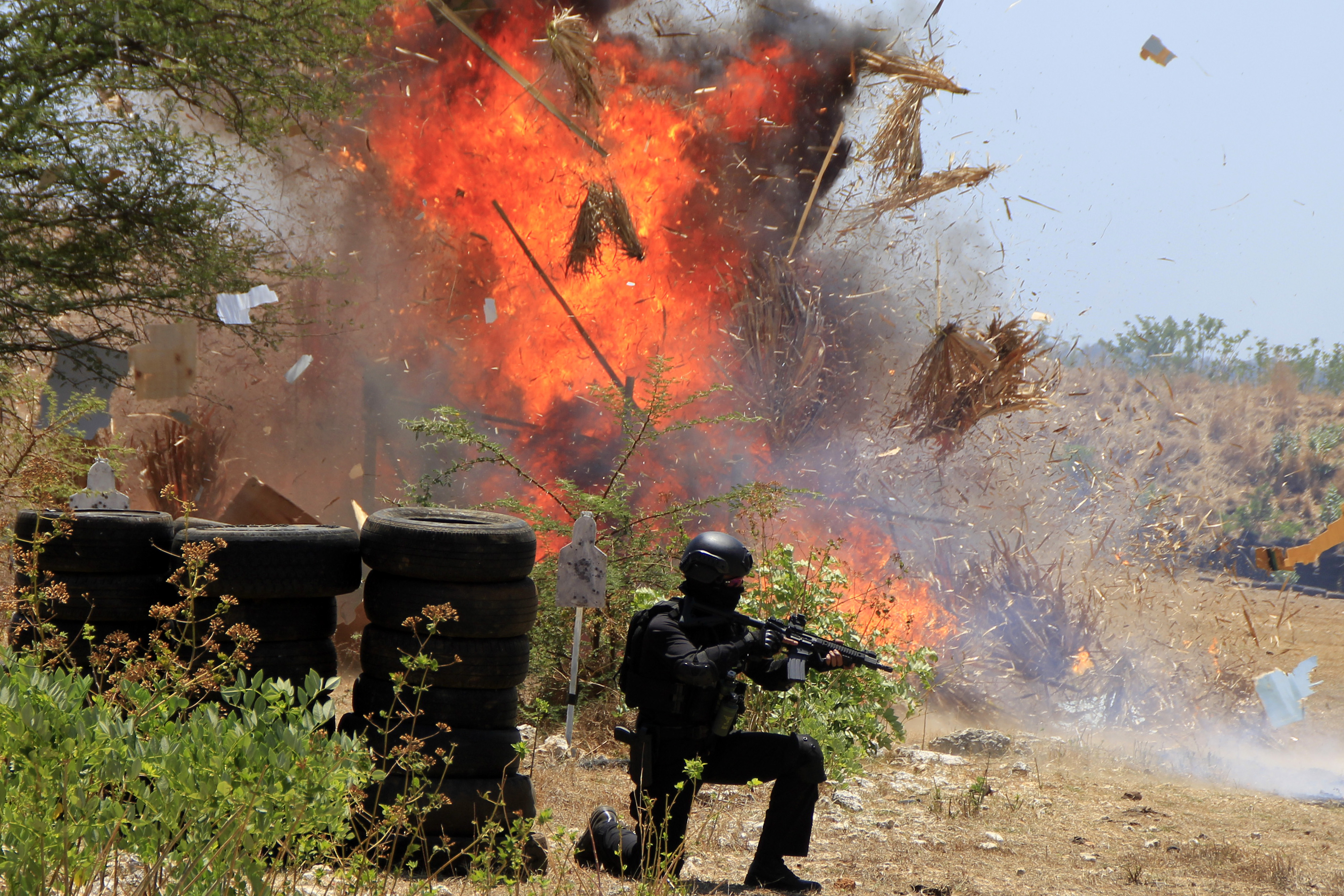 Latihan Pertahanan Lanud El Tari Kupang