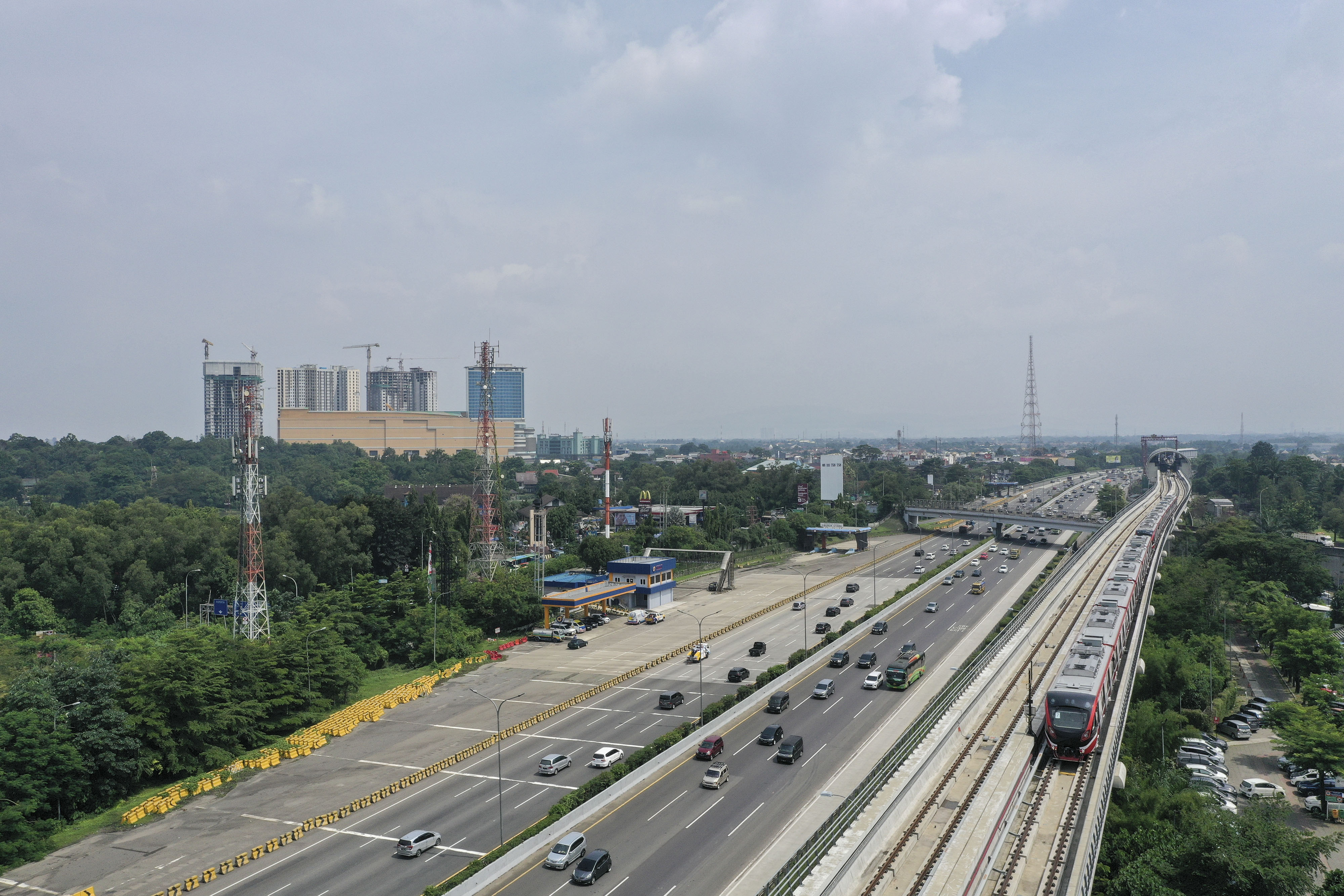 Uji Coba LRT Jabodebek Cawang-Cibubur 