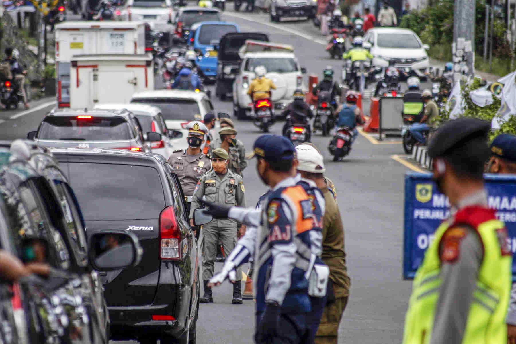 Pembatasan Kendaraan di Kawasan Wisata Puncak Bogor 
