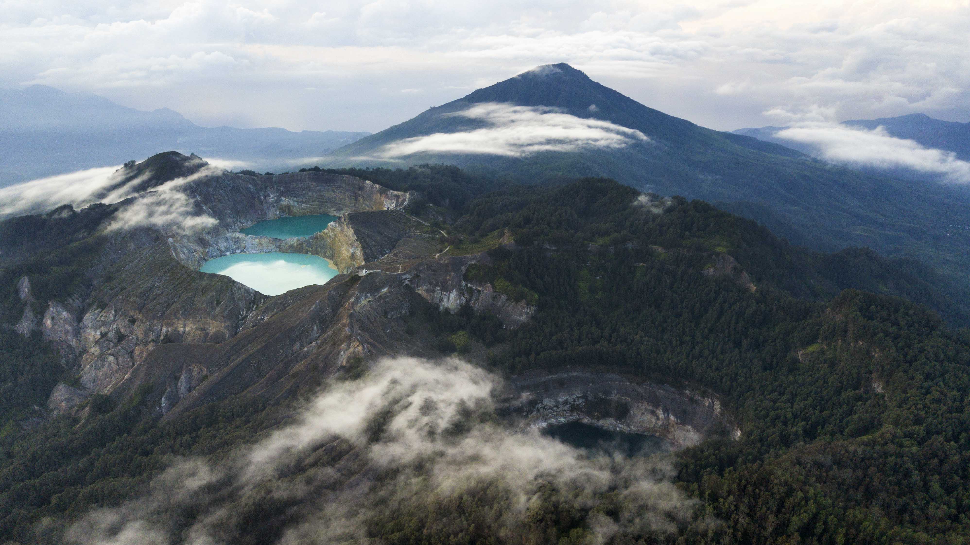 Pesona Danau Kelimutu