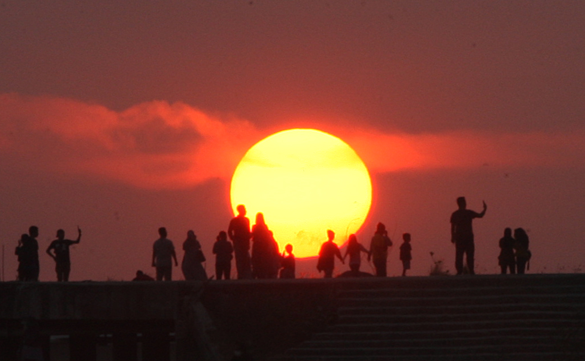 Senja di Pantai Losari