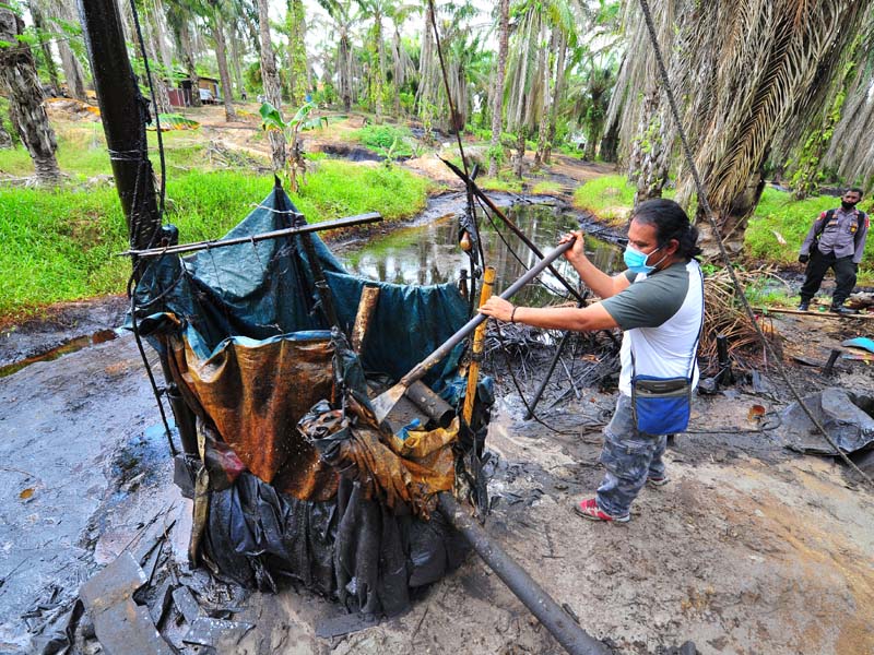 Penertiban Tambang Minyak Ilegal