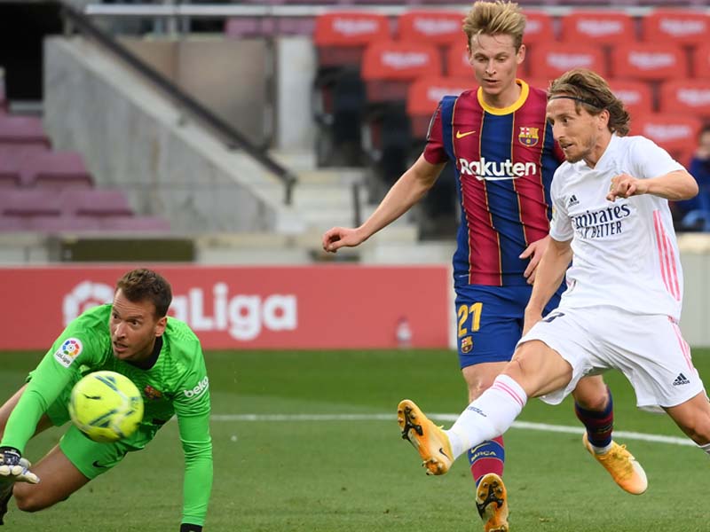 Real Madrid Menangi Laga El Clasico 