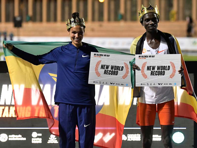 Dua Rekor Dunia Lari Tercipta di Valencia World Record Day