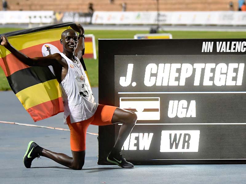 Dua Rekor Dunia Lari Tercipta di Valencia World Record Day