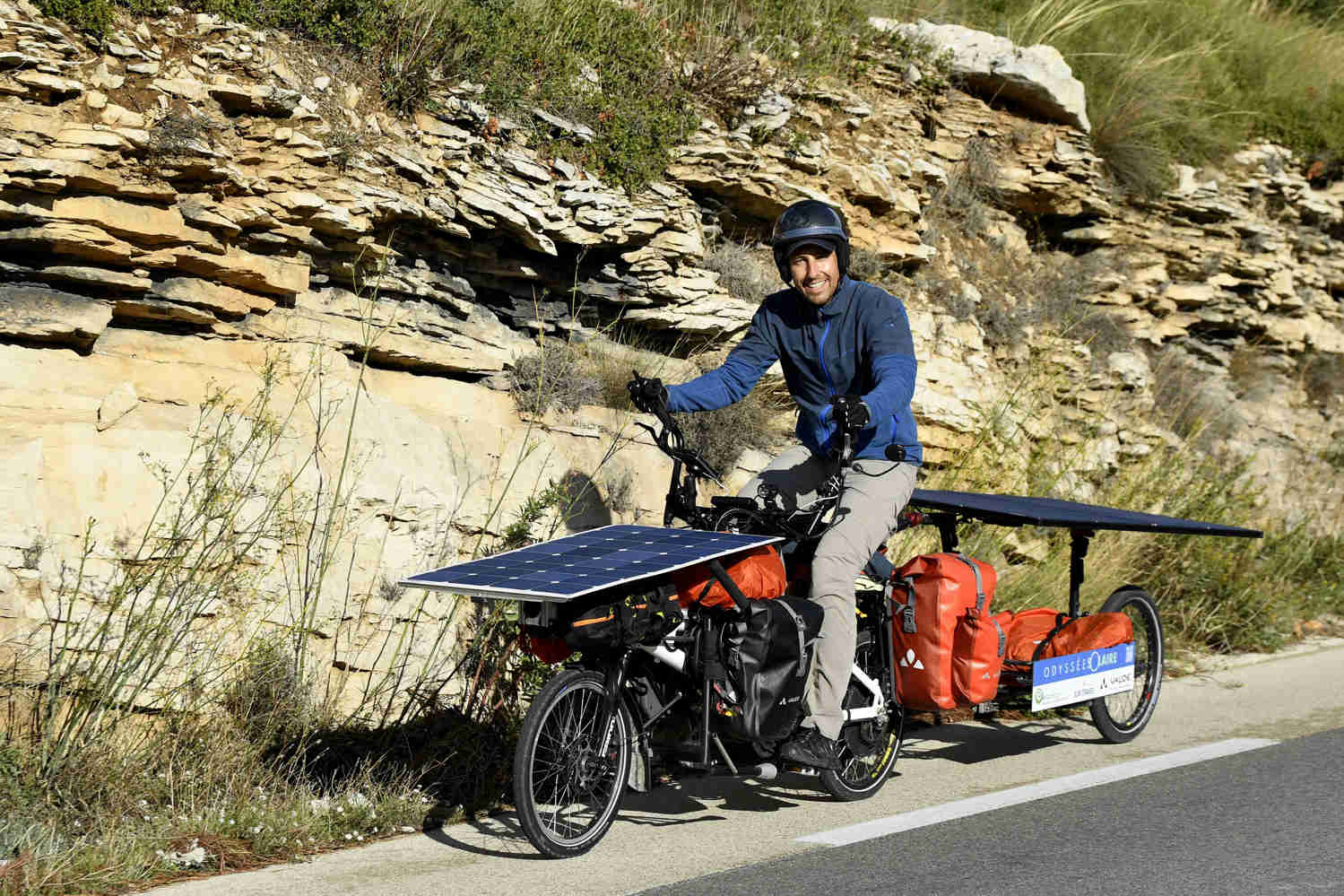 Tour de France Wisata Bersepeda Listrik