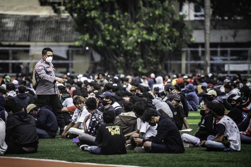 Ratusan Pengunjuk Rasa Dijemput Orangtuanya di Polda Metro Jaya