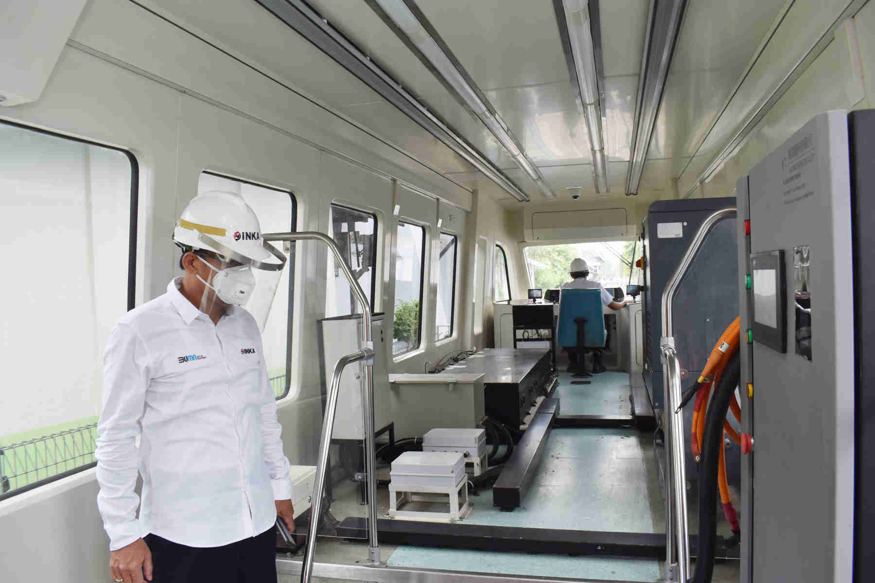 Inka Produksi Trem Bertenaga Baterai  