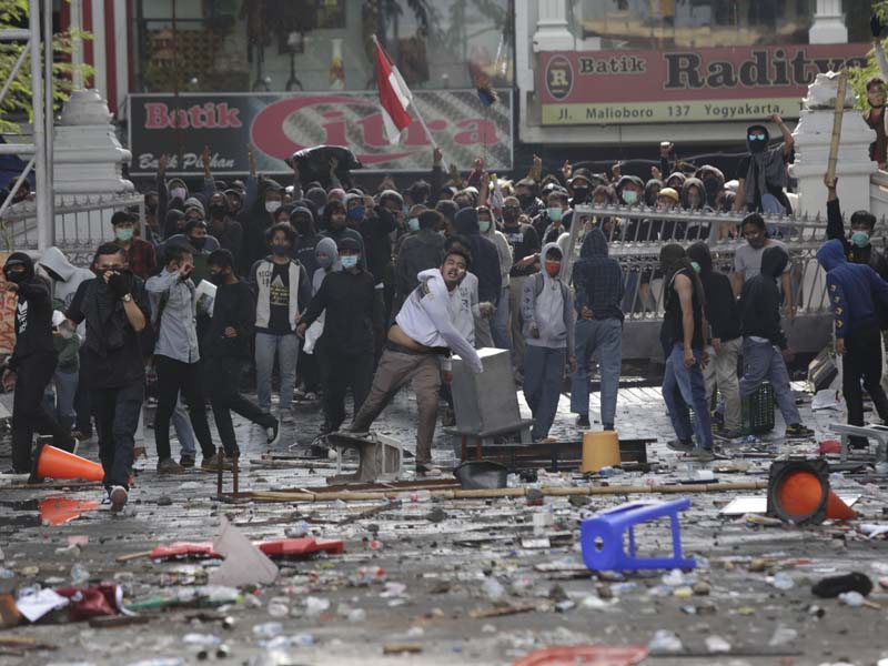 Unjuk Rasa Omnisbus Law di Yogyakarta