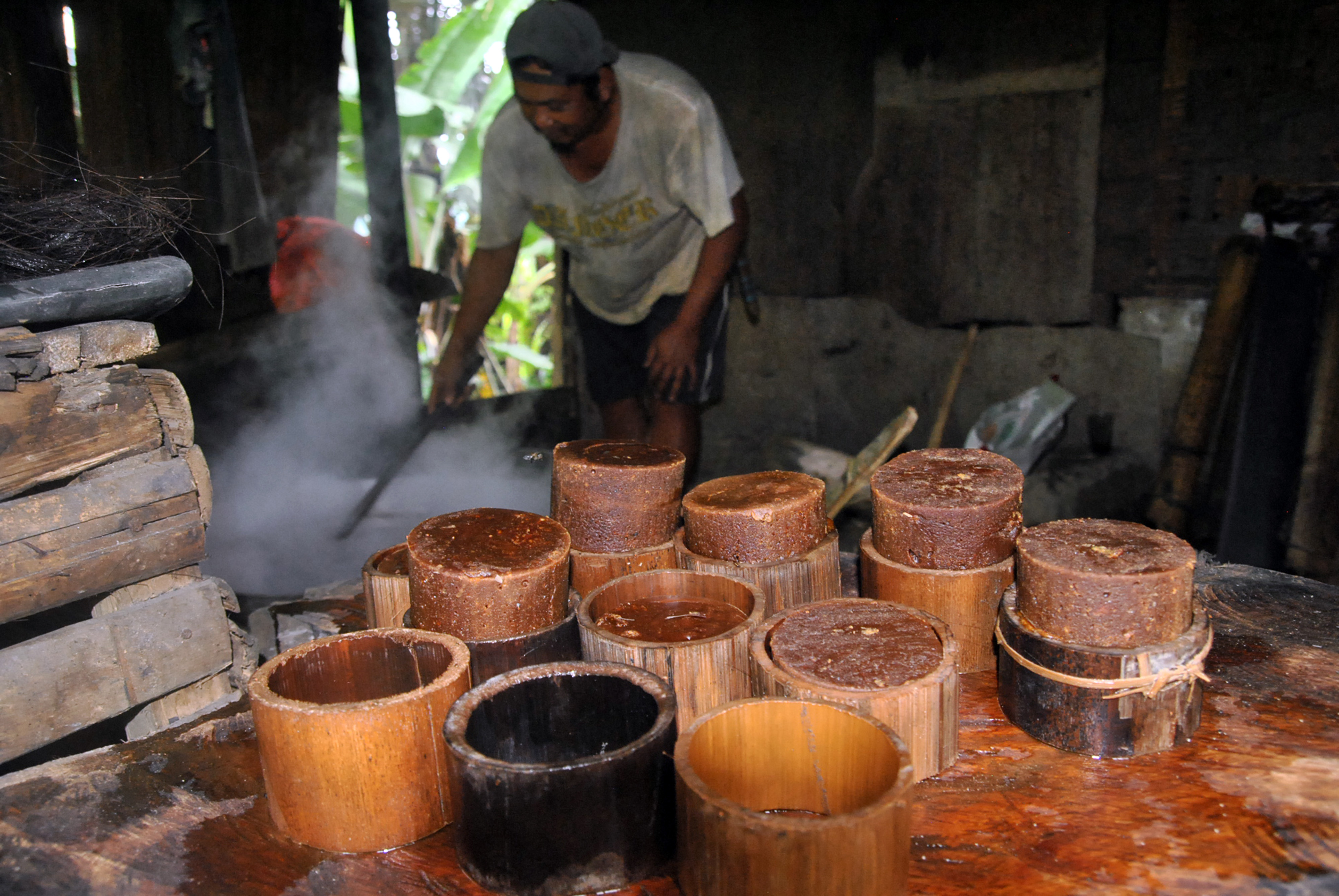 Produksi Gula Aren di  Bogor
