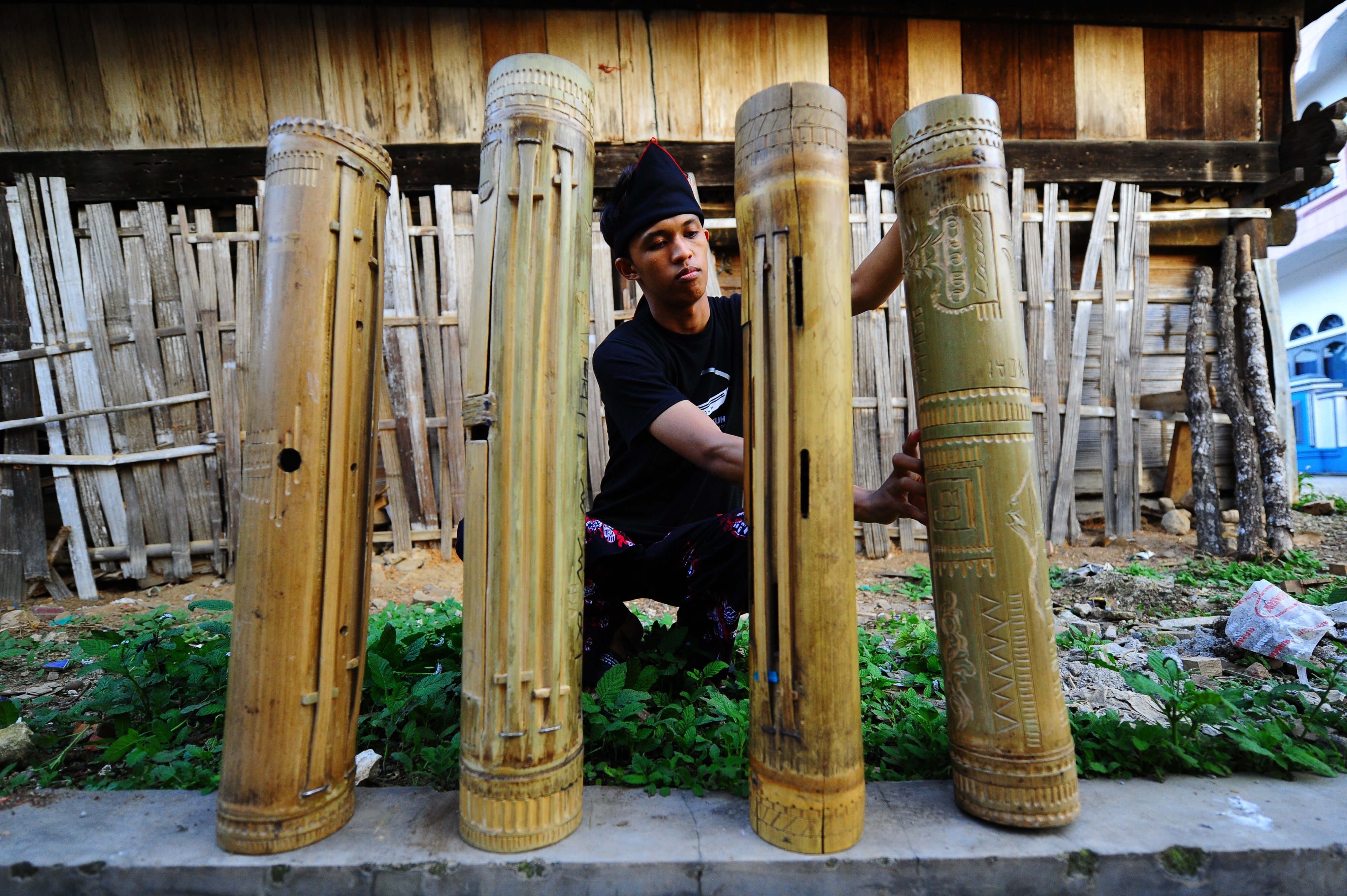 Gong Buluh Alat Musik Tradisional Suku Kerinci