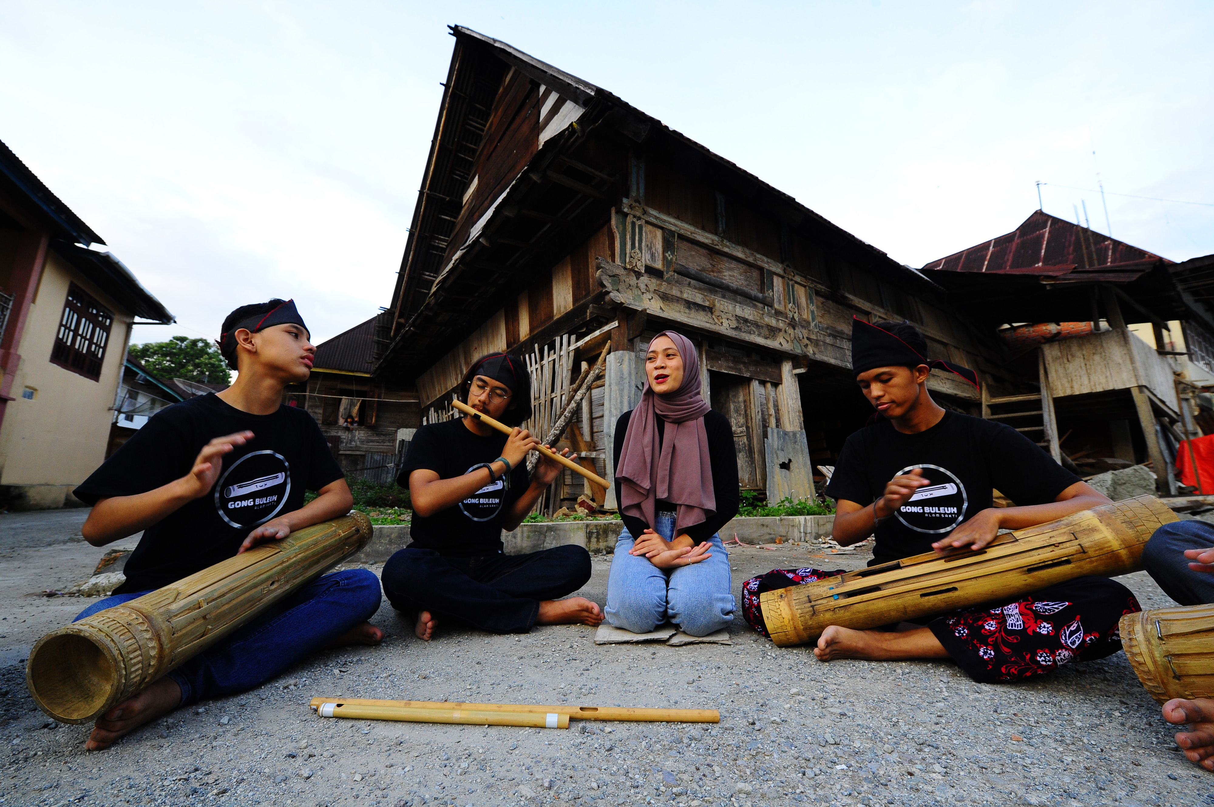 Gong Buluh Alat Musik Tradisional Suku Kerinci