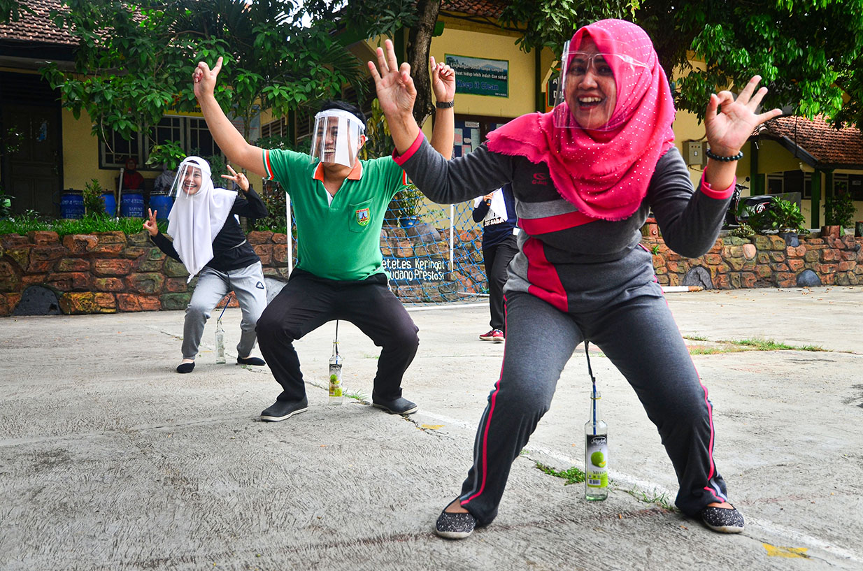 Lomba Memperingati Hari Guru Nasional 