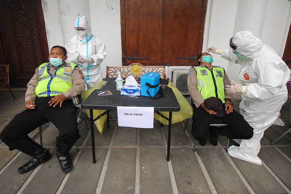 Tes Usap Personel Pengaman Pilkada Surabaya