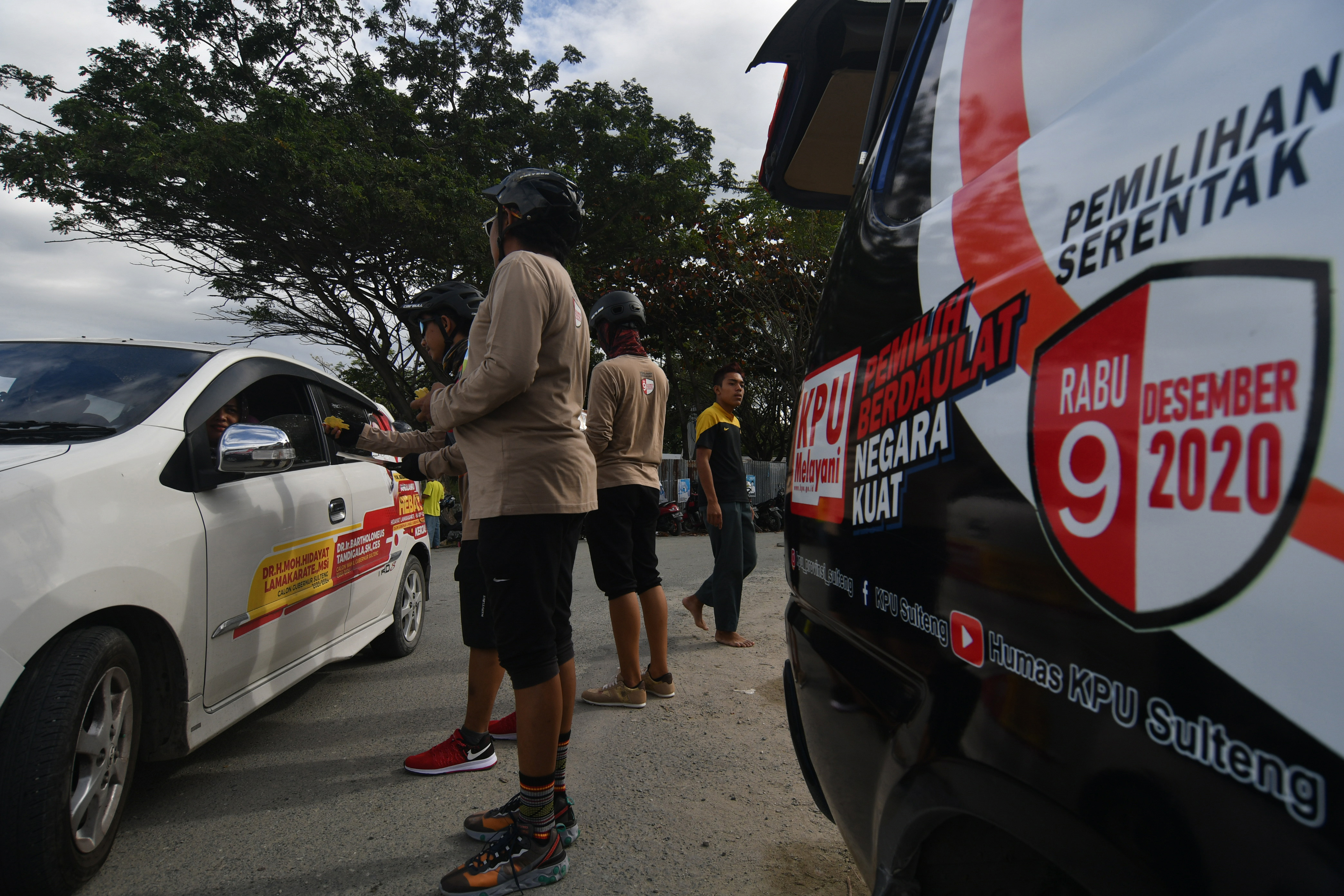 Sosialisasi Pilkada Serentak di Tempat Wisata