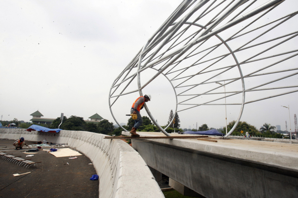 Penyelesaian Flyover Lenteng Agung dan Tanjung Barat 