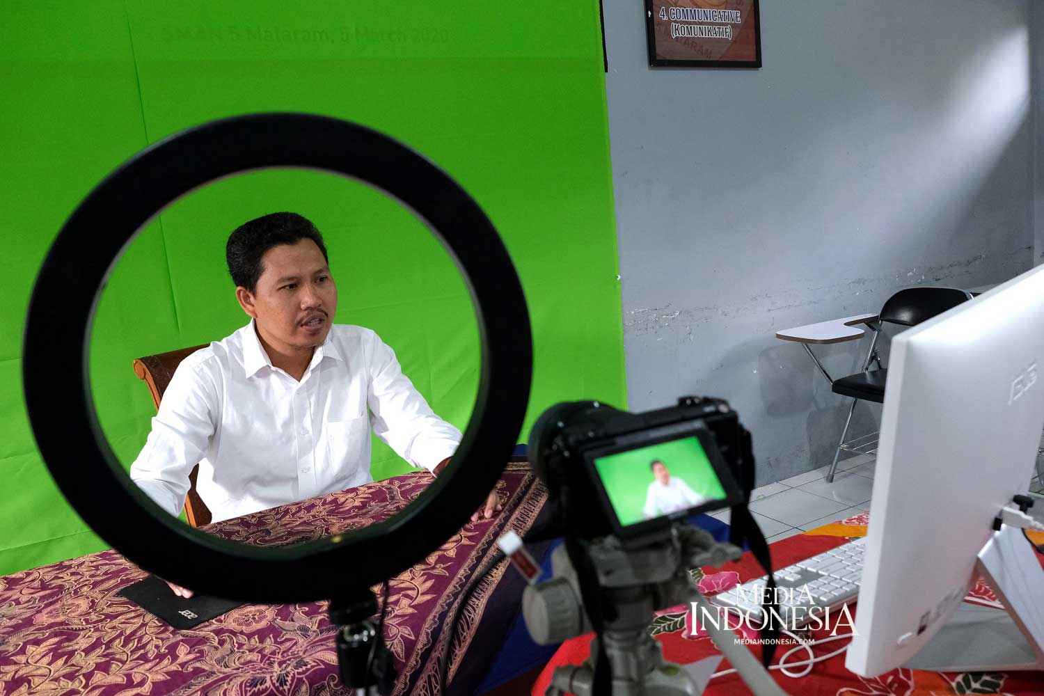 Pengabdian Guru di Tengah Pandemi