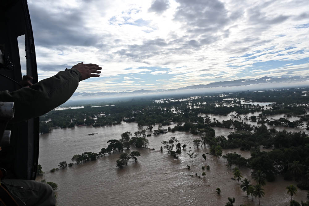 Badai Iota Sapu Amerika Tengah
