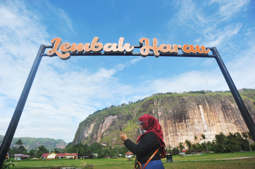 Lembah Harau Sumbar Menuju Geopark Nasional 