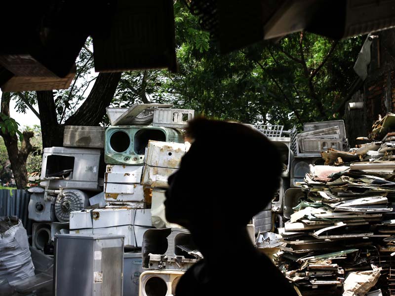 Limbah Elektronik Di Jakarta Capai 22 Ton