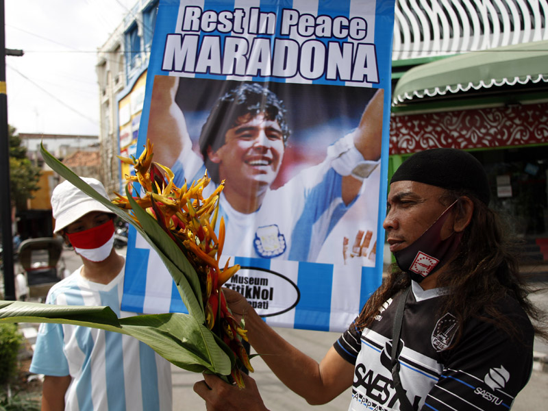 Mengenang Sepak Bola Legendaris Diego Maradona
