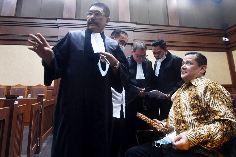 Sidang Lanjutan Napoleon Mendengarkan Saksi 