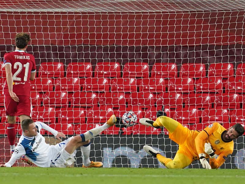 Tim Tamu Bungkam The Red Dengan Skor 2-0